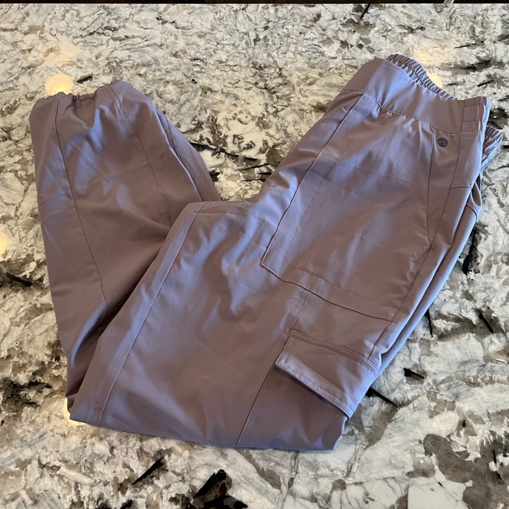 Apana Size Small Mauve Cargo Joggers